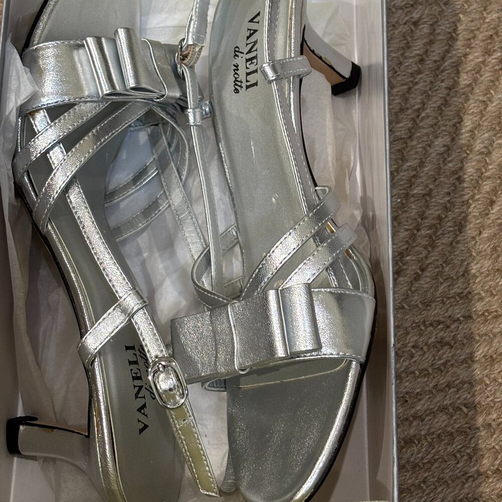 Vaneli Women's Martey Silver Slingback Sandal - Picture 3 of 16